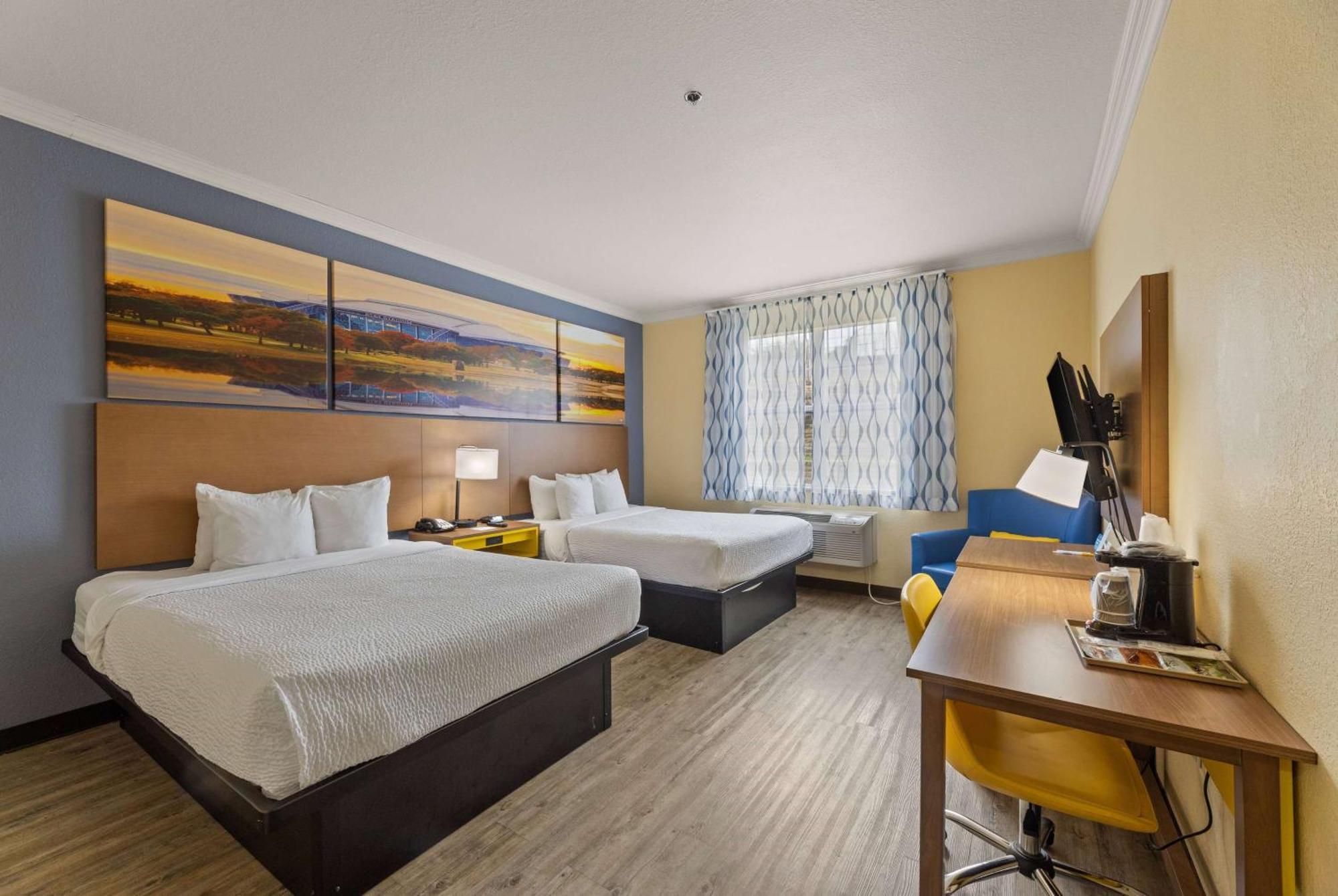 Days Inn & Suites By Wyndham Dfw Airport South-Euless Εξωτερικό φωτογραφία