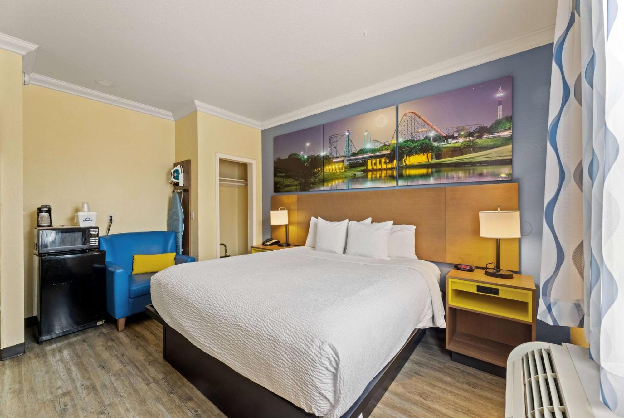 Days Inn & Suites By Wyndham Dfw Airport South-Euless Εξωτερικό φωτογραφία