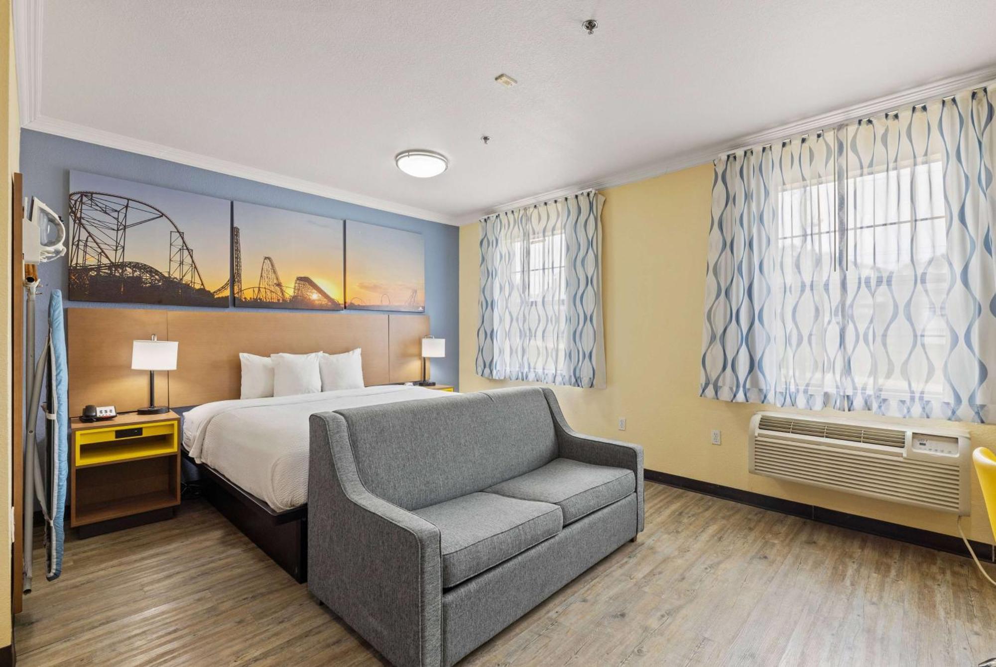 Days Inn & Suites By Wyndham Dfw Airport South-Euless Εξωτερικό φωτογραφία